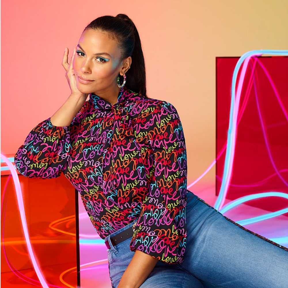 Sale! ⭐️ NY&Co Love Blouse